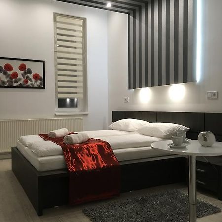 Gutenberg Apartments Szeged Bagian luar foto